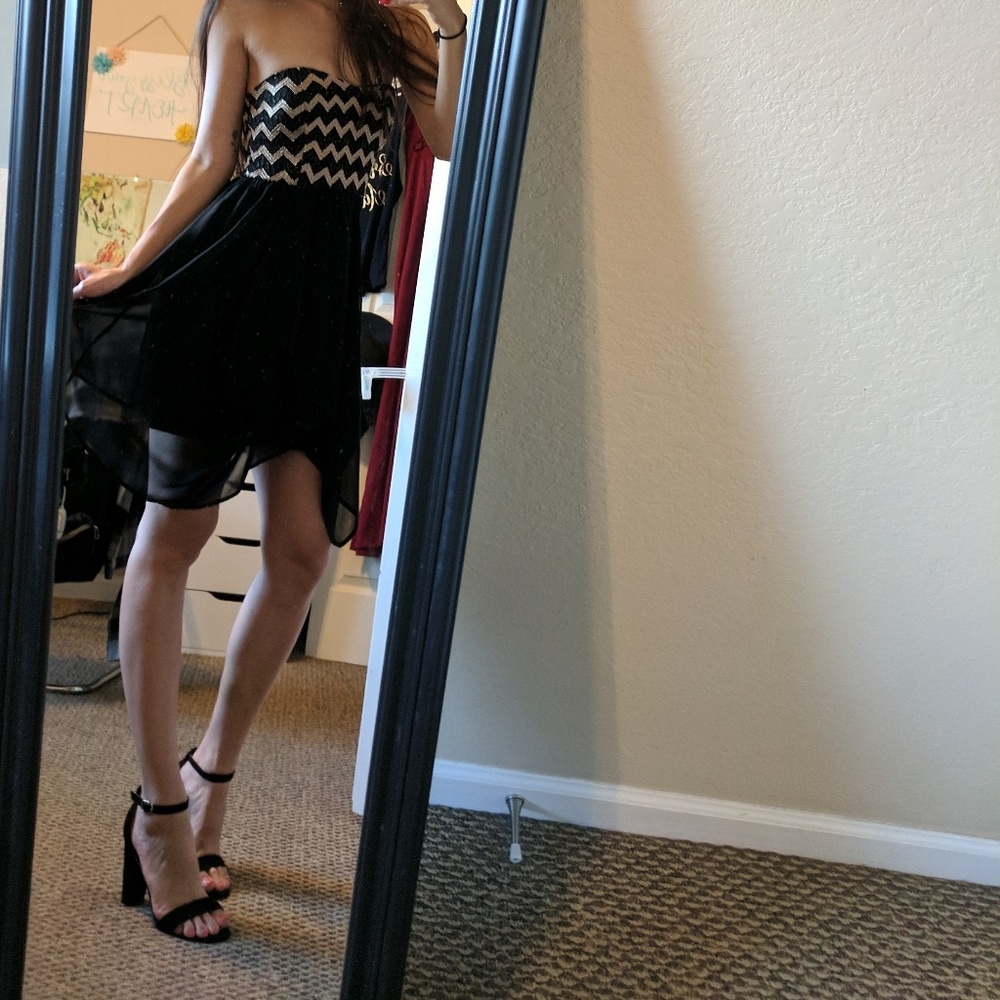 Strapless rose gold/black dress